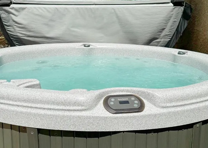 Retreat - Walk To Trails - Hot Tub, Firepit Sedona
