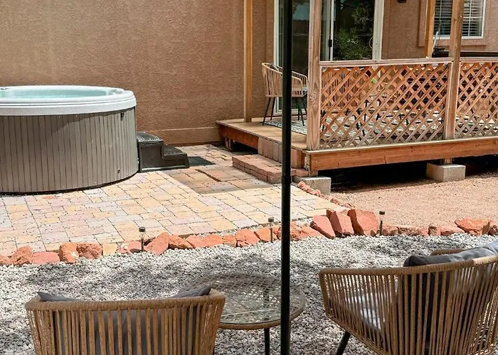 Retreat - Walk To Trails - Hot Tub, Firepit * Sedona